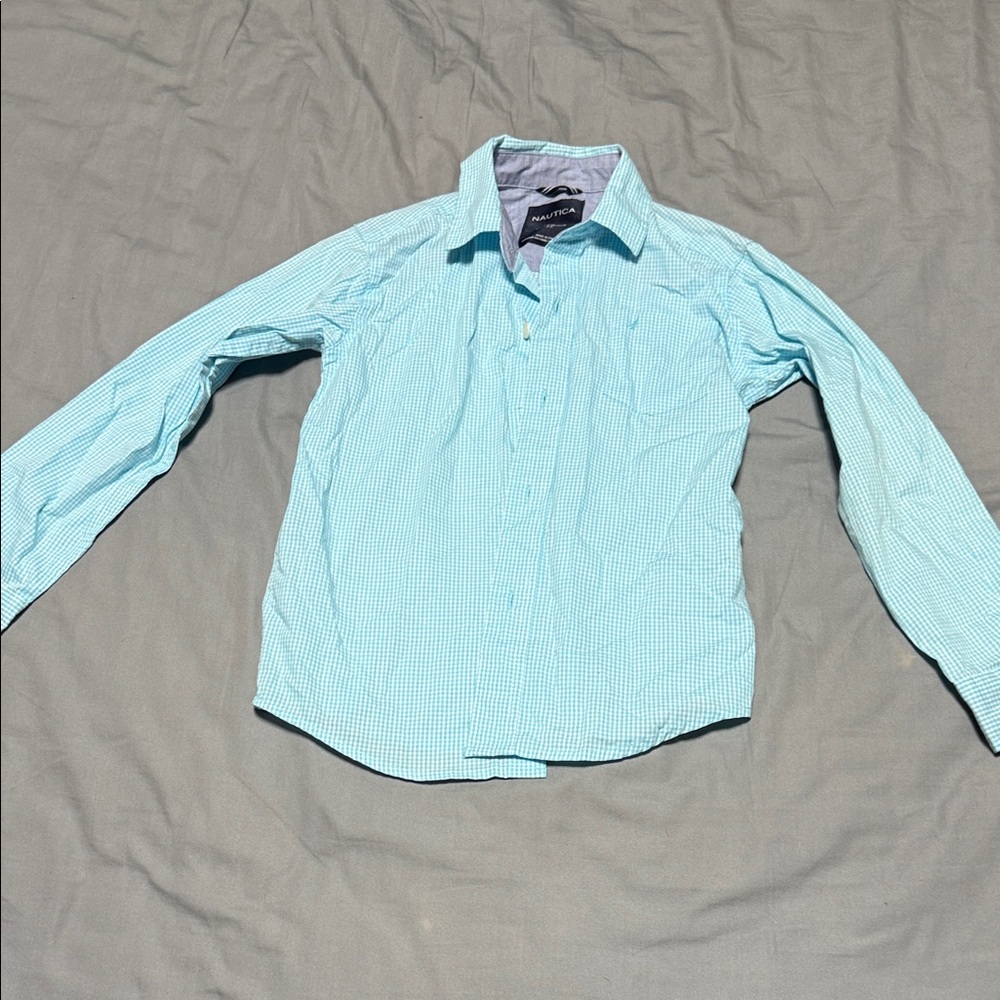 Izod Men's Aqua Checkered Button Down Shirt